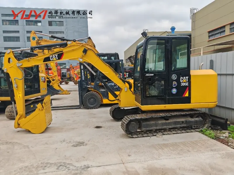 Miniexcavadora Caterpillar Cat 306e usada, original de segunda mano, en buen estado, 6 toneladas, original de Japón.